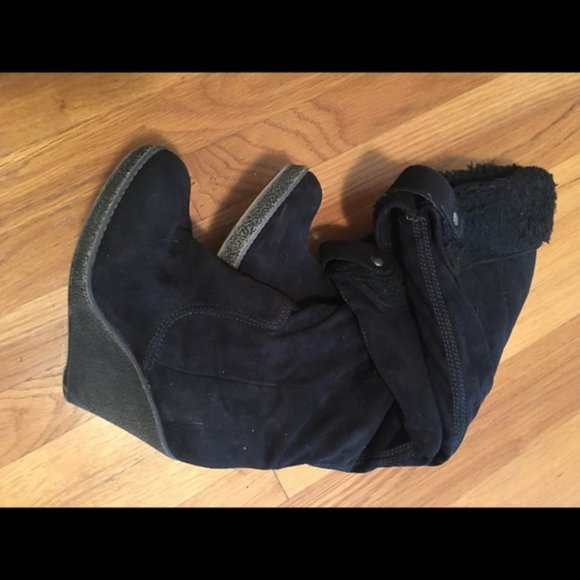 Black wedge heel boots - Picture 1 of 8